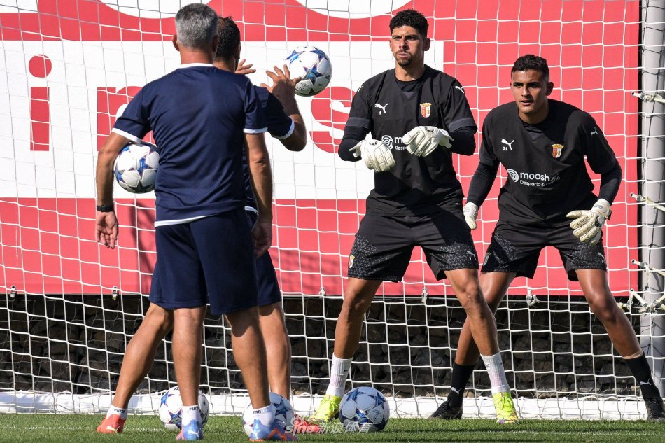 这对以身体 这对以身体