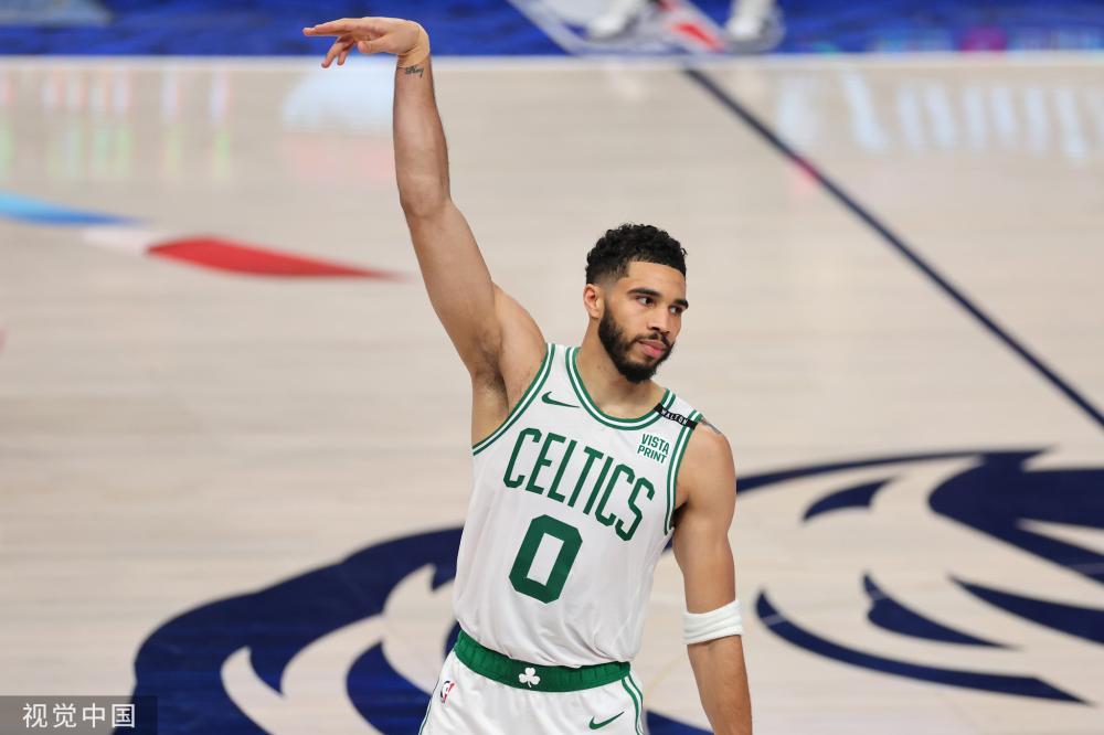 不少球员在 不少球员在